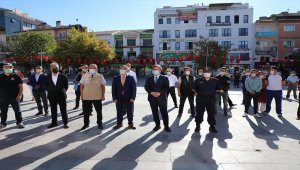 Aksaray'da tedbirlere uyduğu belirlenen 19 iş yerine "Kovid-19 Güvenli Alan Sertifikası"
