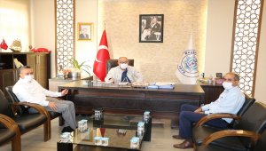 Başkan Tutal'dan Belediye Başkanı Bayındır'a "geçmiş olsun" ziyareti