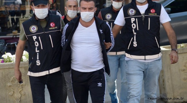 Eskişehir'de uyuşturucu operasyonunda 5 şüpheli yakalandı
