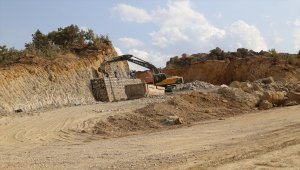 Hadim'de yol genişletme çalışmaları 