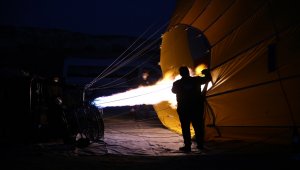 Kapadokya'daki balonlar pandemi kurallarına uygun havalanıyor