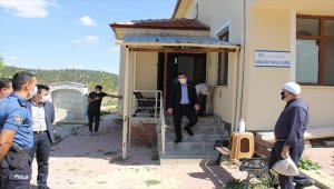 Kaymakam Şahin ve Atış, Gölcük Yaylası'nda inceleme yaptı