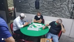 Kayseri'de iş yerinde okey oynayan 28 kişiye 88 bin 284 lira ceza
