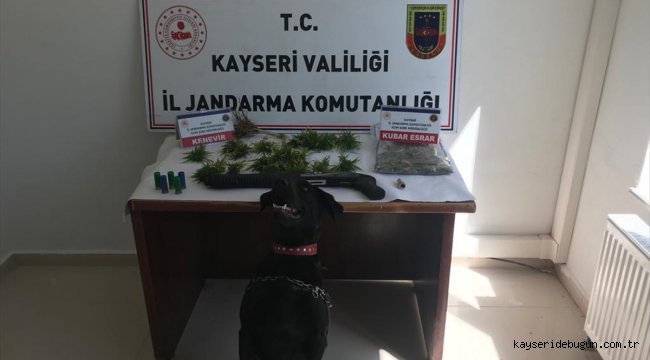 Kayseri'de uyuşturucu operasyonunda 2 zanlı gözaltına alındı