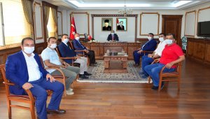 Kırşehir Belediyespor yönetiminden Vali Akın'a ziyaret
