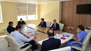 Kırşehir Valisi Akın, koronavirüs çalışmalarını değerlendirdi