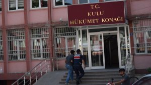 Konya'da 24 ruhsatsız tabancayla yakalanan 2 şüpheli tutuklandı