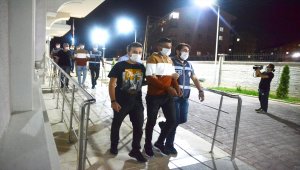 Konya'da bir haftada 18 iş yerinden hırsızlık yaptığı ileri sürülen 6 zanlı yakalandı