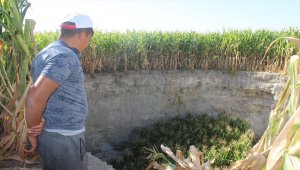 Konya'da mısır ekili tarlada 30 metre çapında 15 metre derinliğinde yeni obruk oluştu