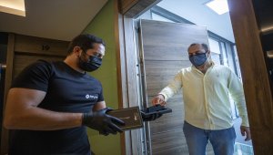 Kovid-19 döneminde kapıda telefon tamirine talep arttı 