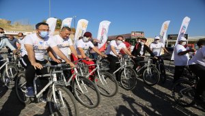 Nevşehir'de "Avrupa Spor Haftası" etkinlikleri kapsamında bisiklet turu düzenlendi