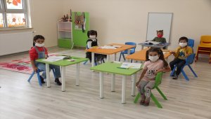 Okullarda yüz yüze eğitim başladı
