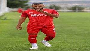 Rıza Çalımbay: "Bir forvet ve orta saha alıp, transferi kapatacağız"