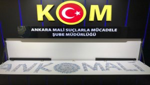 Sahte para ile cep telefonu ticareti yapan zanlılar yakalandı