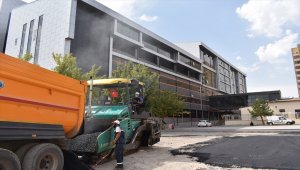 Sivas Belediyesi asfalt çalışmalarını sürdürüyor 