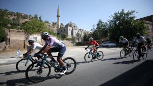 Yabancı bisikletçiler Erciyes Dağı'na hayran kaldı