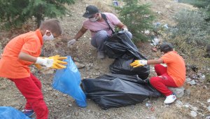 Beyşehir'de çevre gönüllüleri doğayı temizleyebilmek için birbiriyle yarışıyor