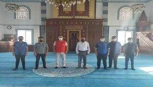 Cacabey Gençlik Merkezi üyeleri camileri ve itfaiyecileri ziyaret etti