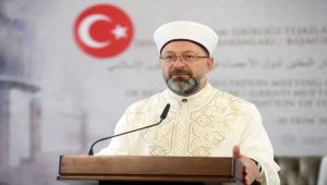 Diyanet İşleri Başkanı Erbaş, İİT Üye Ülkeleri Diyanet İşleri Bakanları ve Başmüftüleri İstişare Toplantısı'nda konuştu: