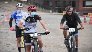 Erciyes Uluslararası Yol ve Dağ Bisikleti Yarışları'na devam edildi
