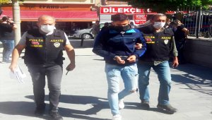 Eskişehir'de 2 otomobil çaldığı iddiasıyla aranan zanlı yakalandı