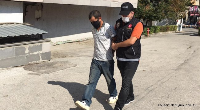 Eskişehir'de 2 uyuşturucu şüphelisi kovalamaca sonucu yakalandı