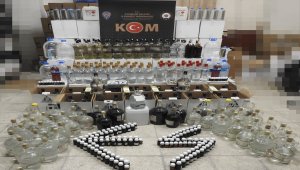 Eskişehir'de 477 litre sahte ve kaçak içki ele geçirildi