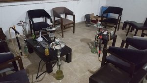 Eskişehir'de nargile salonuna dönüştürülen kiralık daireye polis baskını