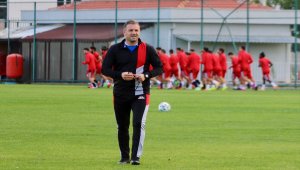 Eskişehirspor ligde kalmak için mücadele verecek