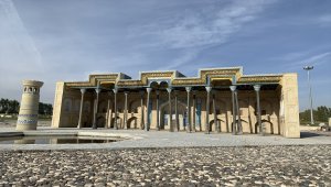 EsminyaTürk'te "kontrollü sosyal hayat" sürecinde ziyaretçi eksik olmuyor