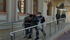 İl il gezerek "tırnakçılık" yöntemiyle dolandırıcılık yapan İran uyruklu iki zanlı tutuklandı