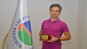 KAEÜ araştırma görevlisi doktora teziyle ODTÜ'den ödül aldı
