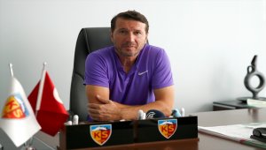 Kayserispor Teknik Direktörü Bayram Bektaş: "Kafamdaki takımı kurdum"