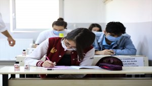 Keçiören Belediyesi, kurs merkezinde yüz yüze eğitimi başlatıyor