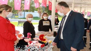 Kırıkkale'de kadınlar için "El Emeği Pazarı" açıldı