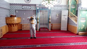 Kırıkkale'deki camilerde dezenfekte çalışmaları 