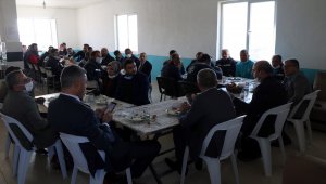 Kırşehir Belediye Başkanı Ekicioğlu çalışanlarla bir araya geldi