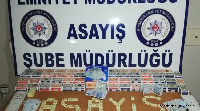 Kırşehir'de iş hanında kumar oynayan 16 kişiye para cezası
