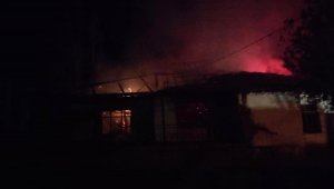 Konya'da müstakil ev yandı