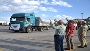 Konya'dan Suriye'ye 7 tır gıda yardımı gönderildi