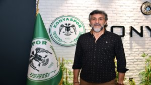 
Konyaspor Sportif Direktörü Adnan Erkan, takımın yeni oyun anlayışını değerlendirdi: