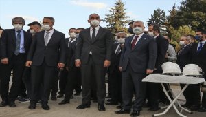 Kültür ve Turizm Bakanı Ersoy, Çerkeş'in tarihi mekanlarında incelemelerde bulundu