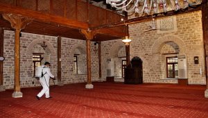 Okul ve camilerde dezenfekte çalışmaları