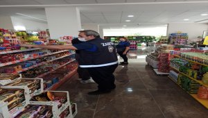 Seydişehir'de zabıta ekiplerinden etiket denetimi