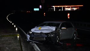 Sivas'ta 2 otomobil çarpıştı: 2 ölü, 4 yaralı 