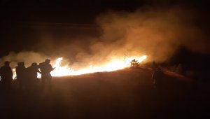 Sivas'ta örtü yangını