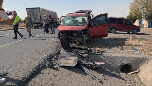 Sivas'ta trafik kazası: 2 yaralı 