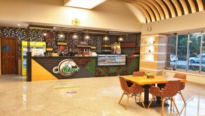 Türkiye'de güvenli turizm belgesi alan ilk kafe "Kafe Meram" oldu