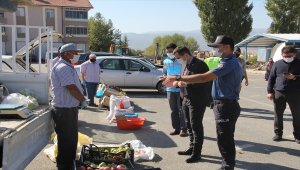 Yalıhüyük'te Kovid-19 tedbirleri denetimleri sürüyor
