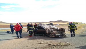 Yozgat'ta otomobil devrildi: 1 ölü, 3 yaralı